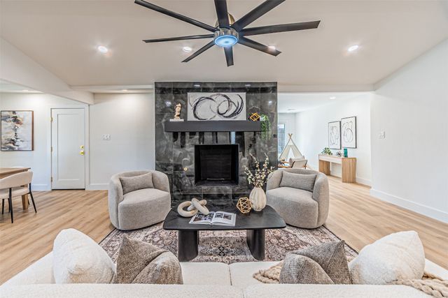 2220 Greenvalley Drive, Carrollton, TX 75007