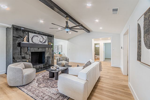 2220 Greenvalley Drive, Carrollton, TX 75007