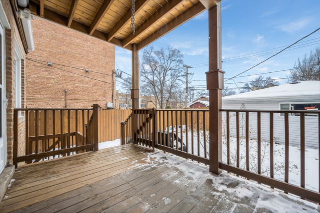 5706 N Mozart Street, Chicago, IL 60659