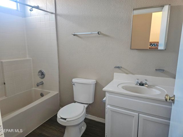 11054 SUNSHINE Court, El Paso, TX 79936