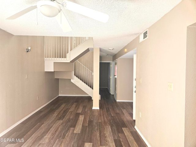 11054 SUNSHINE Court, El Paso, TX 79936