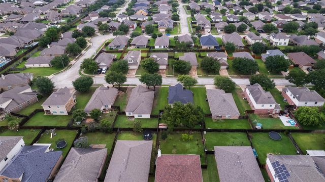 8735 Sunny Gallop Drive, Tomball, TX 77375