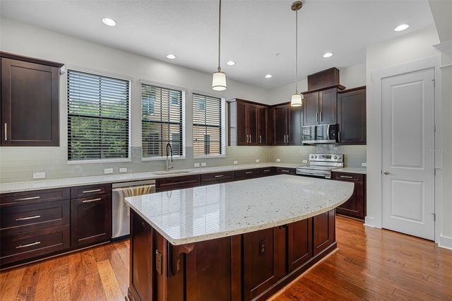 4562 LOWER PARK ROAD, Orlando, FL 32814