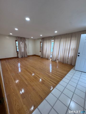 460 Congress Avenue 1, Waterbury, CT 06708