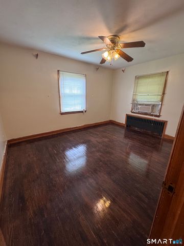 460 Congress Avenue 1, Waterbury, CT 06708