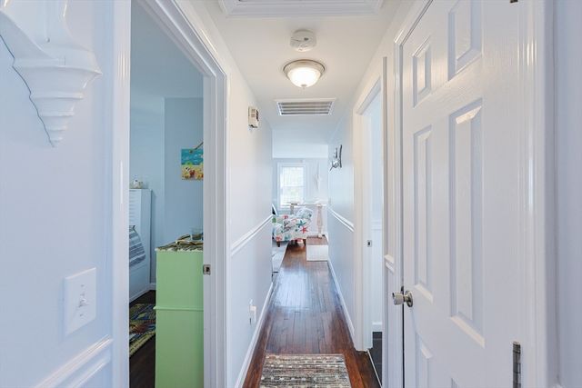 25 Niagara Ln, Yarmouth, MA 02673