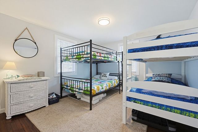 25 Niagara Ln, Yarmouth, MA 02673