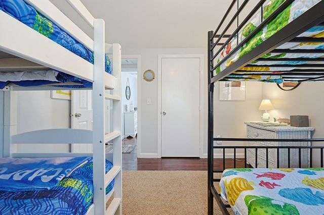 25 Niagara Ln, Yarmouth, MA 02673