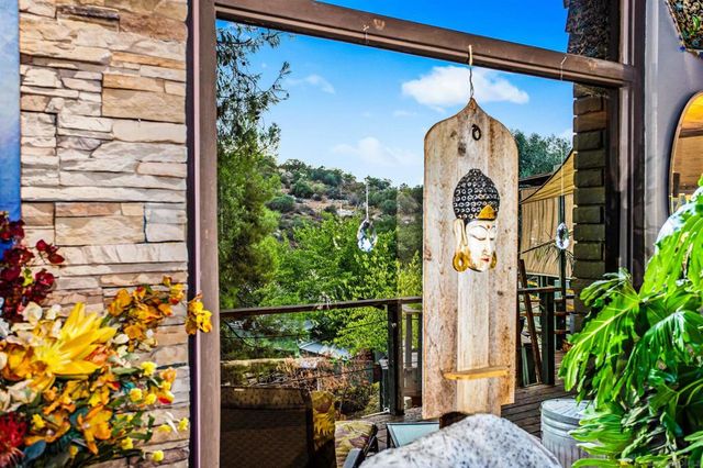 2368 Palo Danzante, Alpine, CA 91901