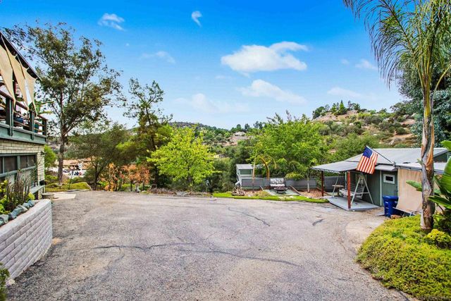 2368 Palo Danzante, Alpine, CA 91901