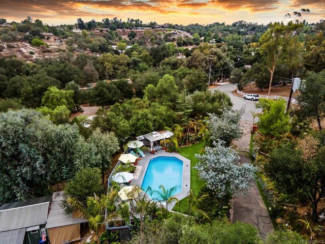 2368 Palo Danzante, Alpine, CA 91901