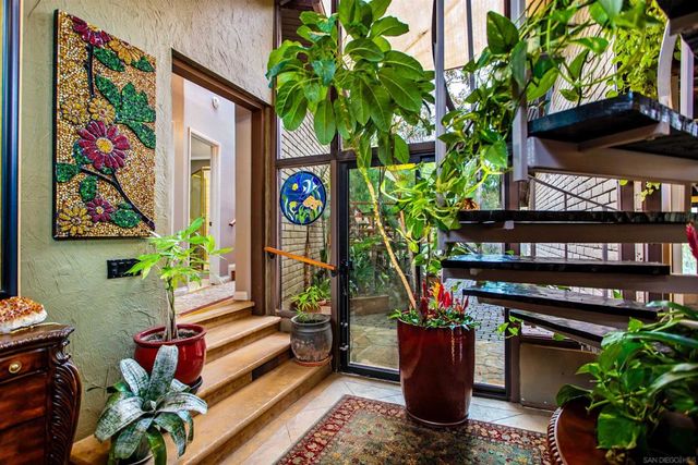 2368 Palo Danzante, Alpine, CA 91901