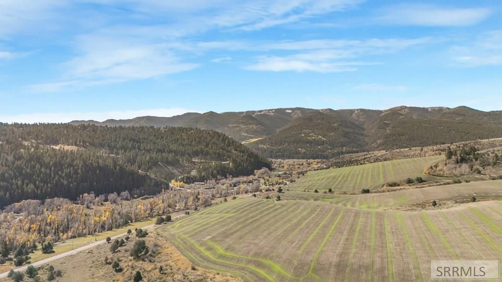 Image 36 of property listing at 32 Valley View Circle, Irwin, ID 83428