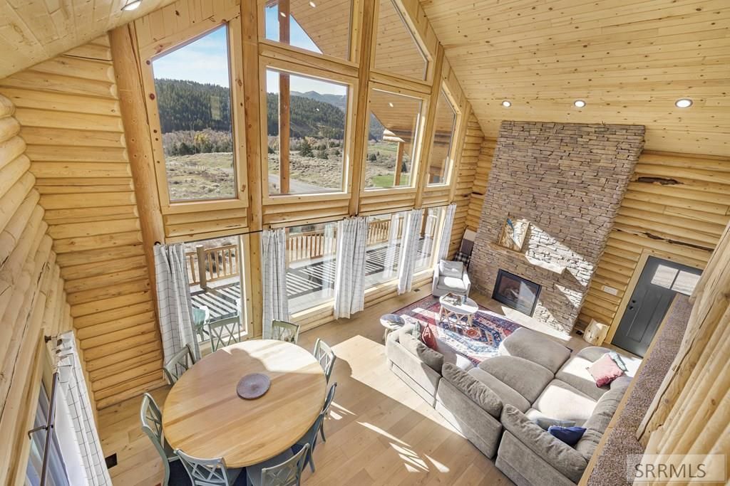 Image 8 of property listing at 32 Valley View Circle, Irwin, ID 83428