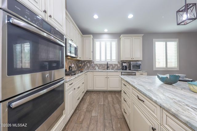 9496 S Horned Lizard Circle, Tucson, AZ 85747