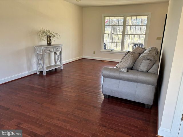 7857 HAZELAND LN, Boston, VA 22713