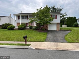 70 EISENHOWER DRIVE, Boyertown, PA 19512