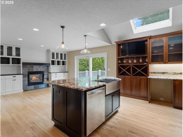 18318 Sw WOODHAVEN Dr, Sherwood, OR 97140