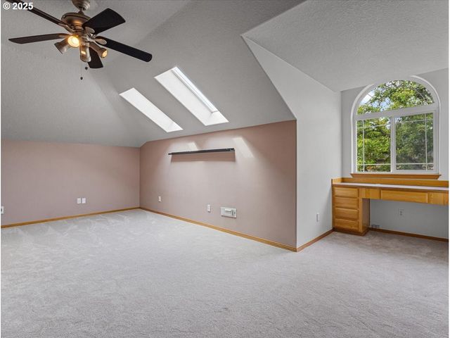 18318 Sw WOODHAVEN Dr, Sherwood, OR 97140