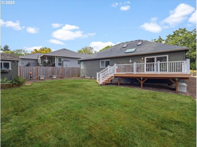 18318 Sw WOODHAVEN Dr, Sherwood, OR 97140