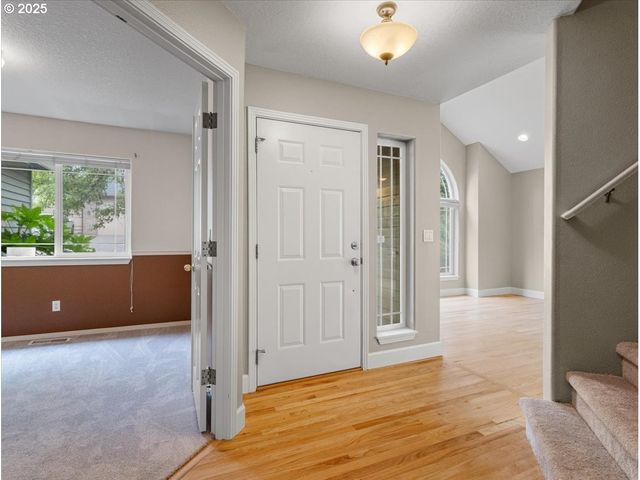 18318 Sw WOODHAVEN Dr, Sherwood, OR 97140