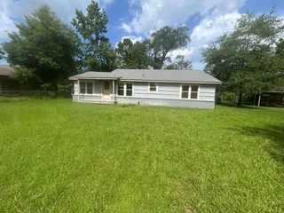 407 Tanner Avenue, Cleveland, TX 77327