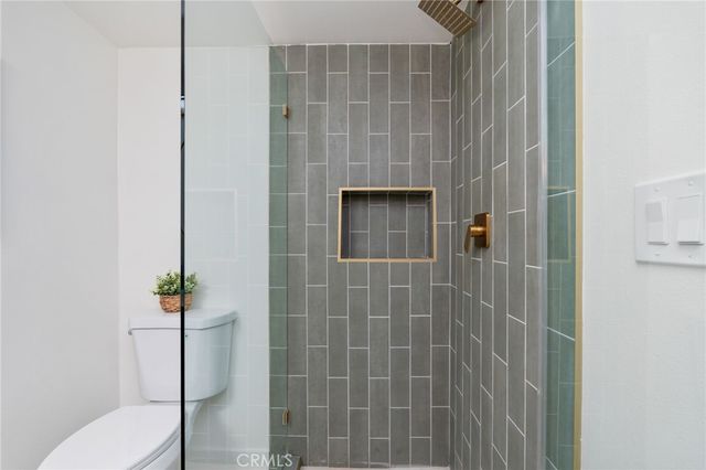 8032 Lancashire Cir, La Palma, CA 90623