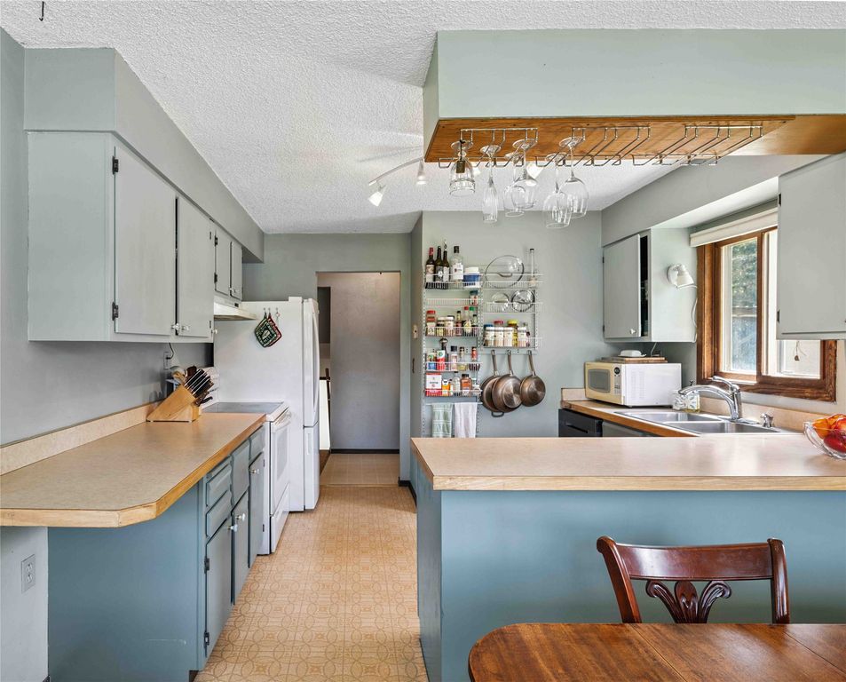 1785 Hodgson Road, Whitefish, MT 59937 photo 4