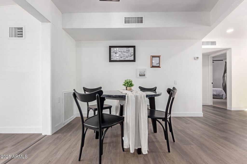 628 LEISURE WORLD --, Mesa, AZ 85206 — photo 4