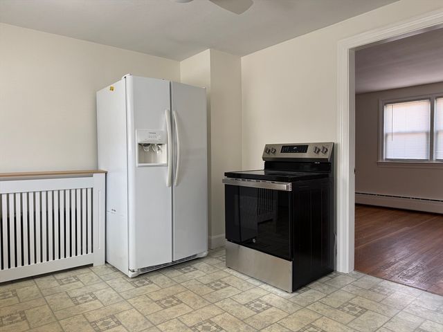 173 Pleasant St 173, Clinton, MA 01510