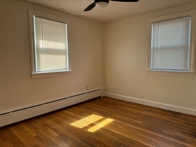 173 Pleasant St 173, Clinton, MA 01510