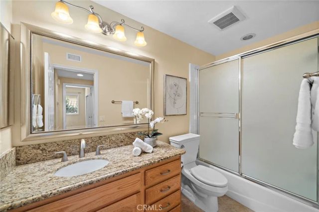 2811 N Roxbury, Orange, CA 92867