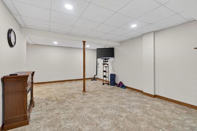 703 HIGHVIEW LANE, Kimberly, WI 54136