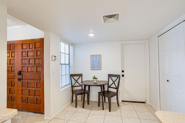 11011 N 92ND Street 1104, Scottsdale, AZ 85260