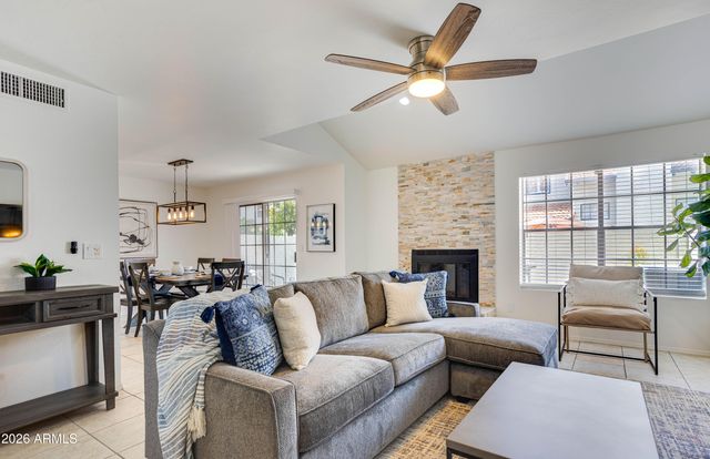 11011 N 92ND Street 1104, Scottsdale, AZ 85260