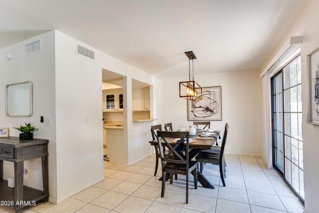 11011 N 92ND Street 1104, Scottsdale, AZ 85260