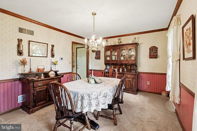 18 MINICH DR, Carlisle, PA 17015