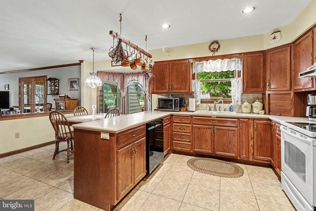 18 MINICH DR, Carlisle, PA 17015