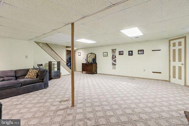 18 MINICH DR, Carlisle, PA 17015