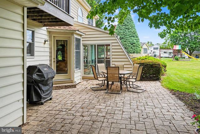 18 MINICH DR, Carlisle, PA 17015