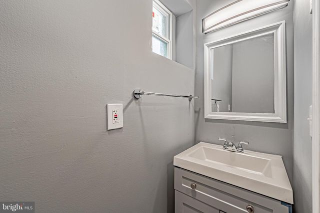 4216 REISTERSTOWN RD, Baltimore, MD 21215