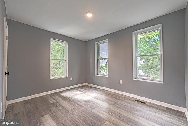 4216 REISTERSTOWN RD, Baltimore, MD 21215