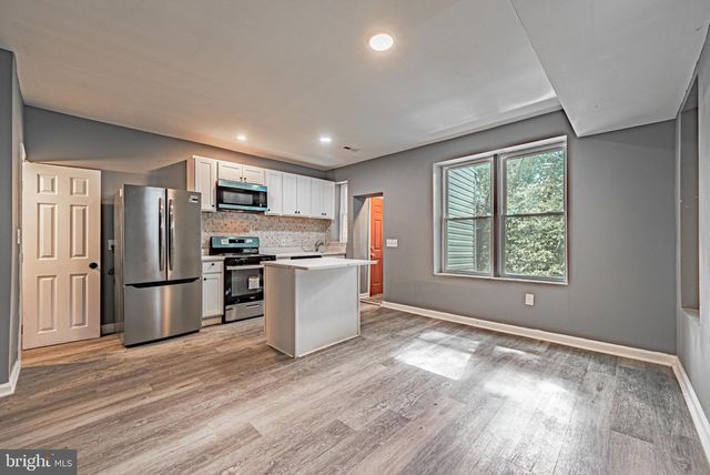 4216 REISTERSTOWN RD, Baltimore, MD 21215
