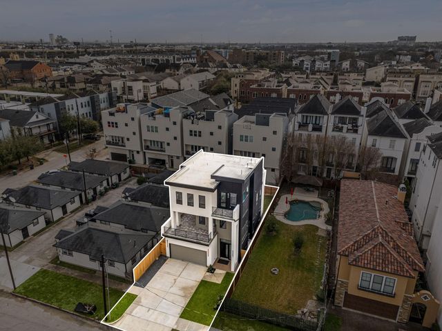 2307 St Emanuel Street, Houston, TX 77004