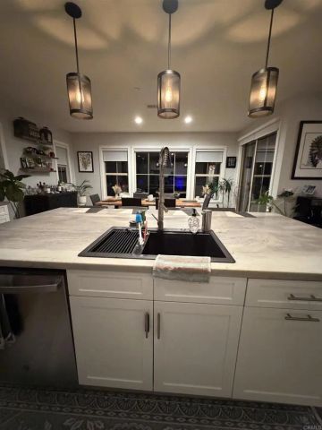 1247 corte mendi, Chula Vista, CA 91913