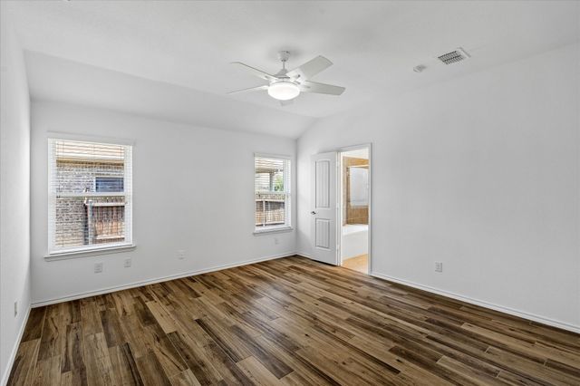 333 Pin Cushion Trail, Burleson, TX 76028