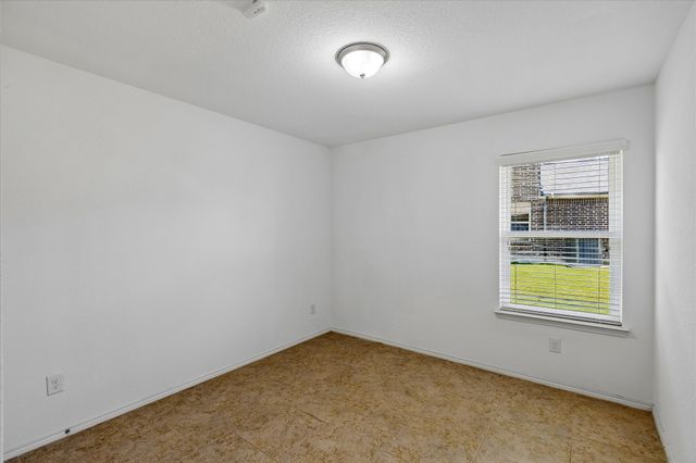 333 Pin Cushion Trail, Burleson, TX 76028