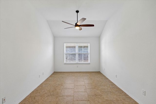 333 Pin Cushion Trail, Burleson, TX 76028