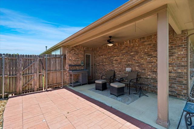 333 Pin Cushion Trail, Burleson, TX 76028