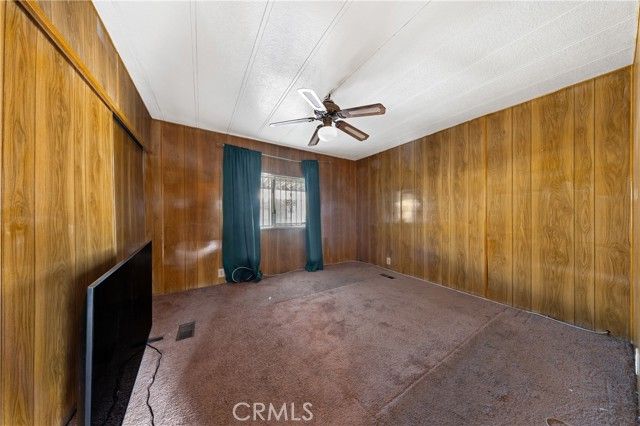 1895 W Devonshire Avenue 101, Hemet, CA 92545